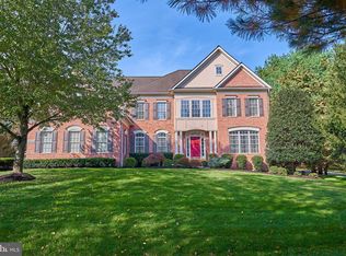 18313 Kemper Lakes Ct, Leesburg, VA 20176