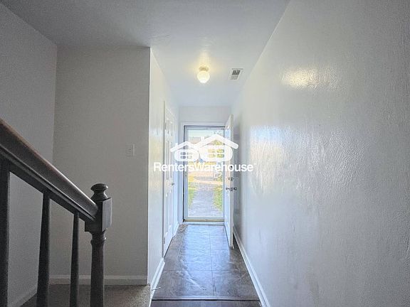 2nd image of 1640 Fairfax Dr