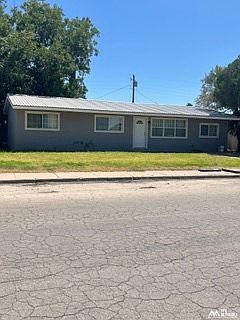 1st image of 905 W Aspen Ave