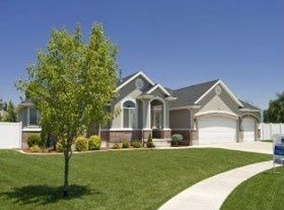 1696 W 2640 S, Syracuse, UT 84075