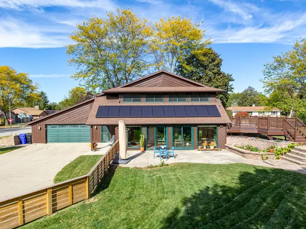 1400 S Clara St, Appleton, WI 54915