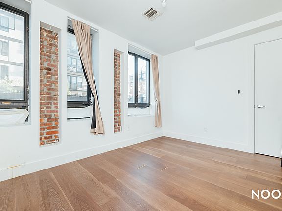 3rd image of 843 Dekalb Ave #1L