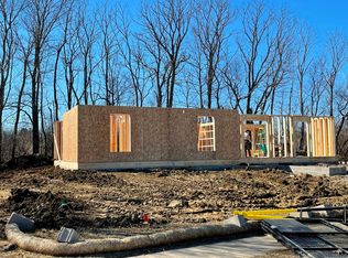 2507 N Fairfield Dr, Urbana, IL