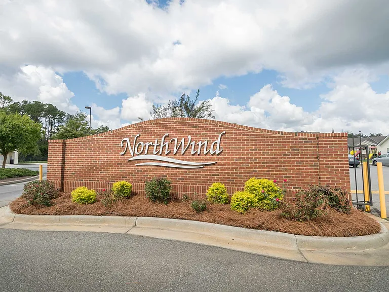 Northwind Apartments — Photo 27