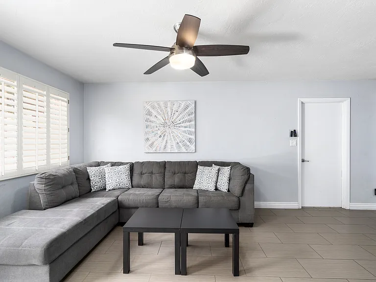 7618 N Via De La Campana — Photo 20