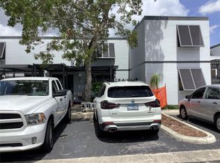 Flamingo Villas, Hollywood, FL 33026