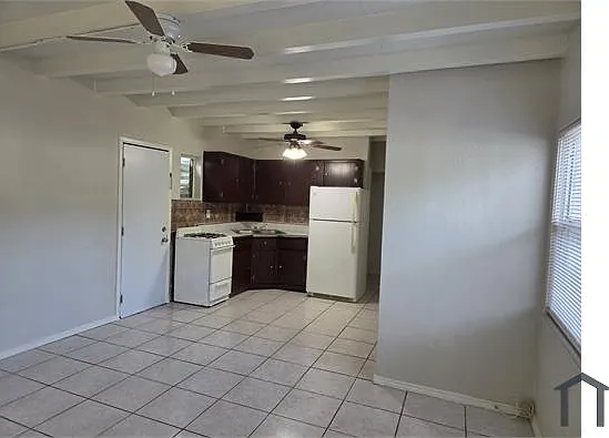 1 bed, 750 sqft, $1,550 — Photo 3