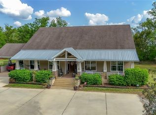 6448 Country Club Rd, Zephyrhills, FL 33544