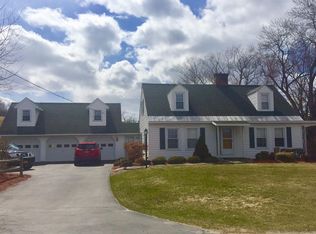 115 Maltbie Rd, Amsterdam, NY 12010