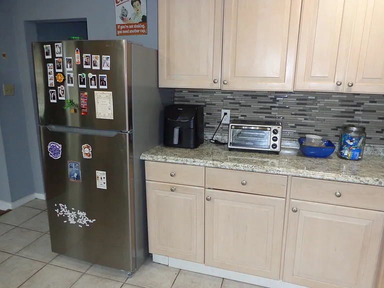 133 Green Ln #3 — Photo 3