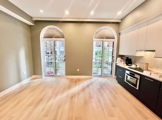 24 S 18th St #2O1, Philadelphia, PA 19103