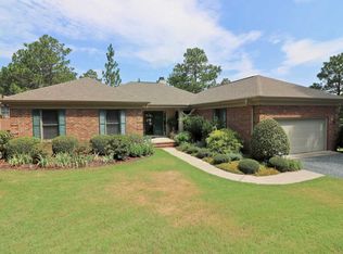 34 Highland View Dr, Southern Pines, NC 28387