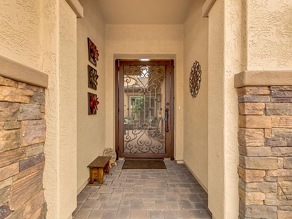 3rd image of 7661 S Barlow Dr