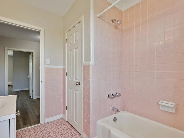 502 Manor House Ln #A4 — Photo 12