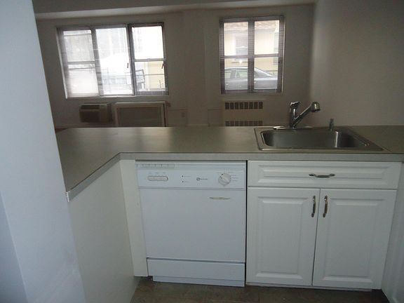 5th image of 47 Davis Ave #78