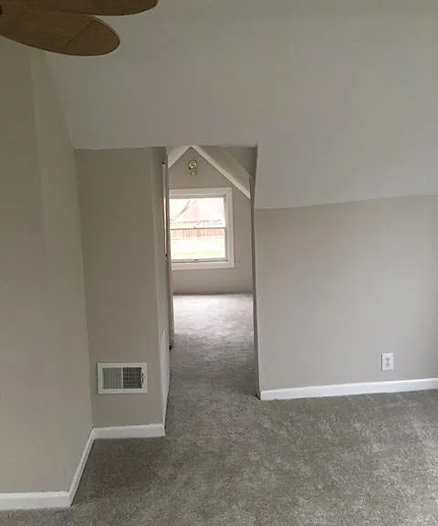 108 S 4th Ave — Photo 3