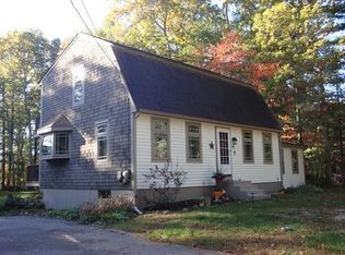 27 Stone St, Middleboro, MA 02346