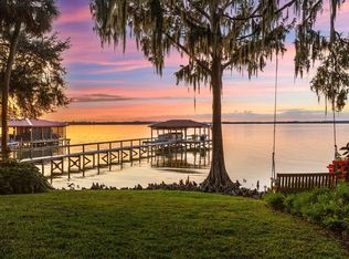 15815 Acorn Cir, Tavares, FL 32778