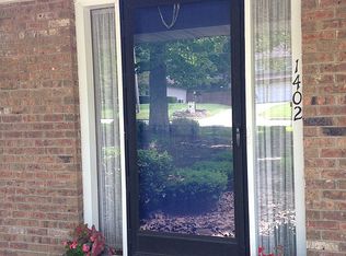 1402 Chateau Dr, West Plains, MO 65775