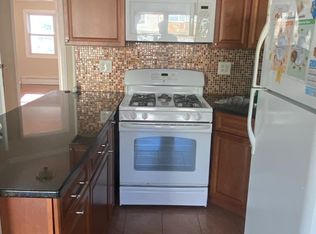 44 President St, East Newark, NJ 07029