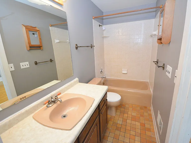 1320 2nd St SE — Photo 13