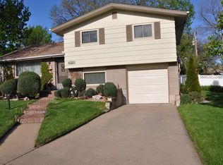 6194 Flower St, Arvada, CO 80004