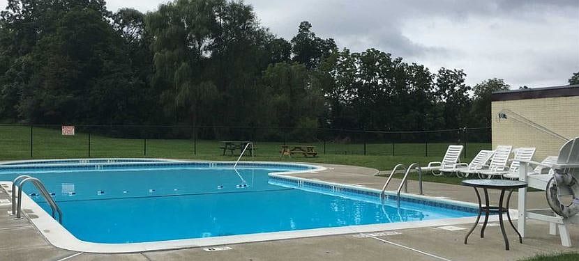 2nd image of 18 White Gate Dr APT D