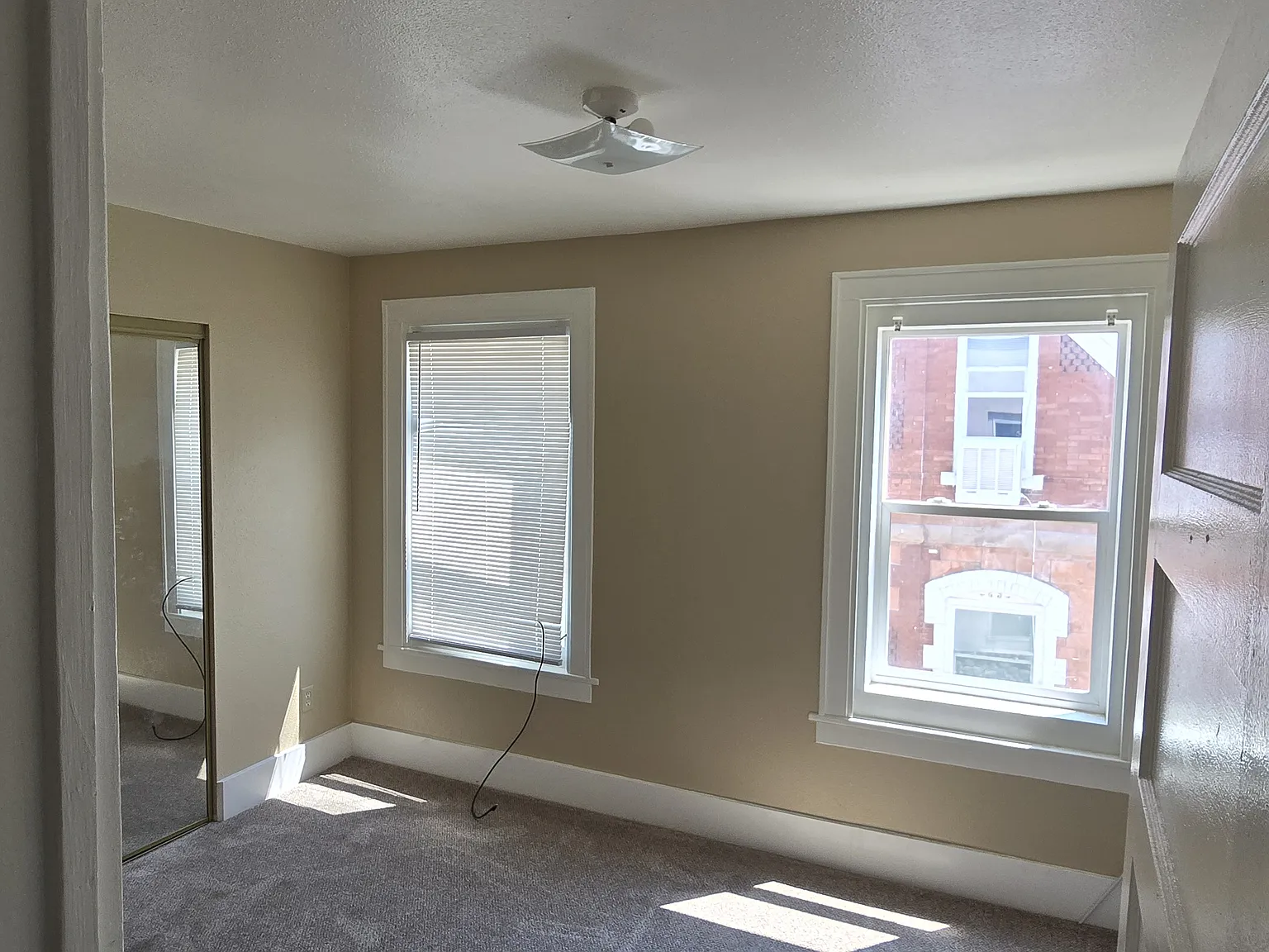 E 6th St, Pueblo — Photo 4