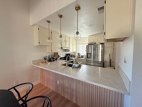3rd image of 2109 Northshore Dr Unit C