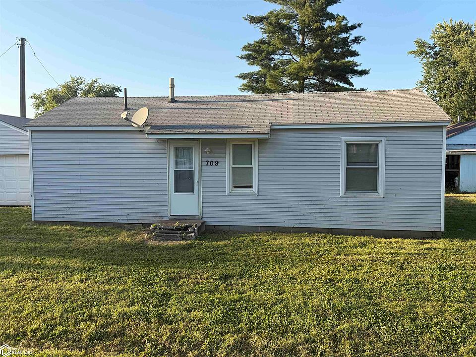 1st image of 709 Prosser St