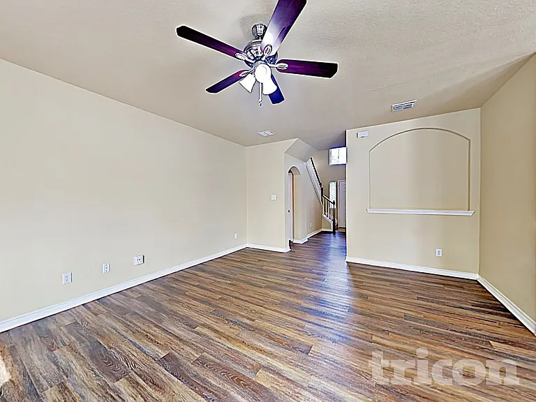 2146 Cimarron St — Photo 4