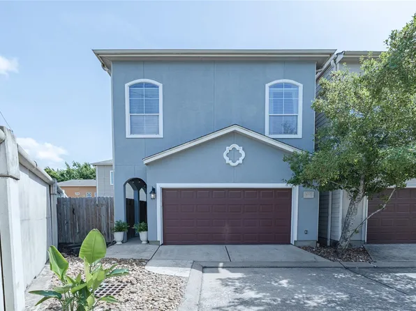 930 McKinney Park Ln, Houston, TX 77003