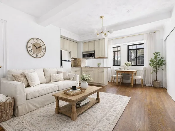 5 Tudor City Pl APT A16, New York, NY 10017