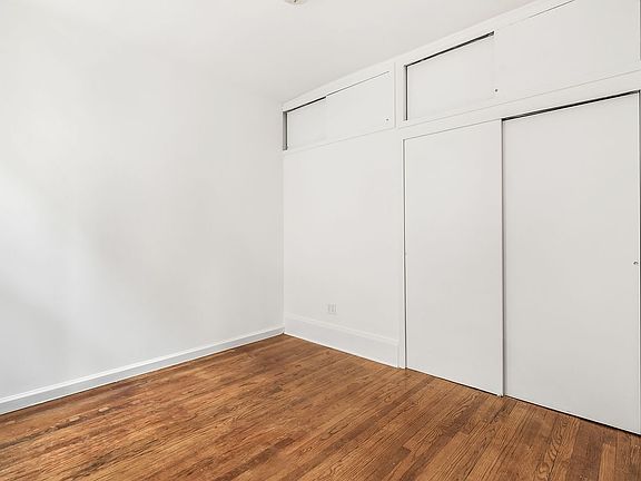 5th image of 271 W 4th St APT 3R