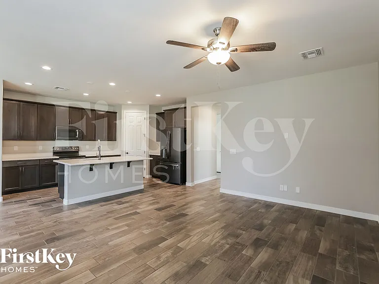 44169 W Palo Aliso Way — Photo 4
