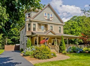 1164 Northampton St, Holyoke, MA 01040