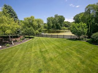 5905 Boulder Bridge Ln, Shorewood, MN 55331