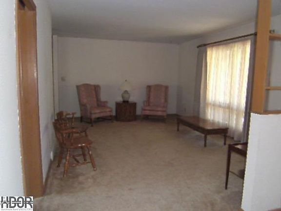 2nd image of 612 W 25th Ave