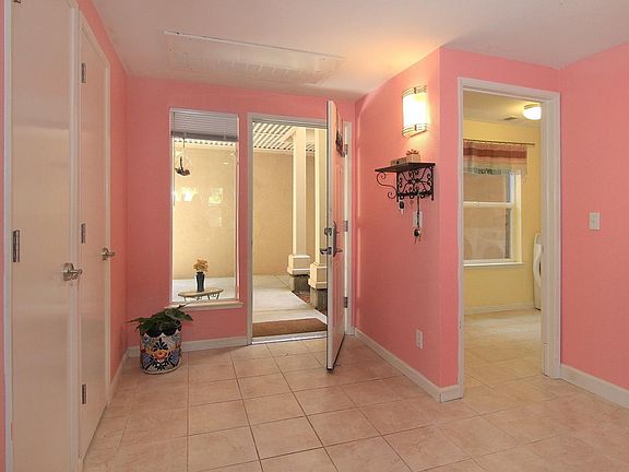 5th image of 268 Blue Bonnet Ln #114