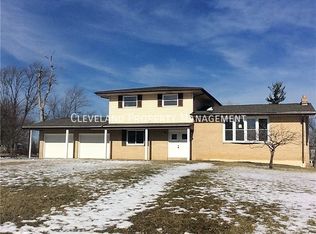 26260 Milburn Dr, Bedford, OH 44146