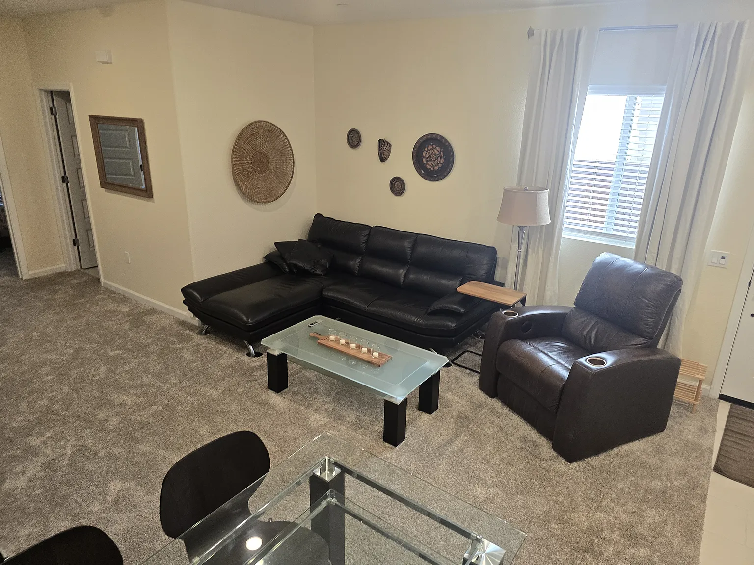 1 bed, 550 sqft, $1,750 — Photo 2