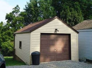 242 Chicora Rd, Butler, PA 16001