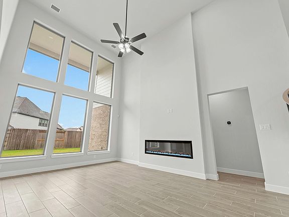3rd image of 22114 Ivy Landing St