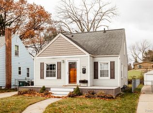 722 S Rembrandt Ave, Royal Oak, MI