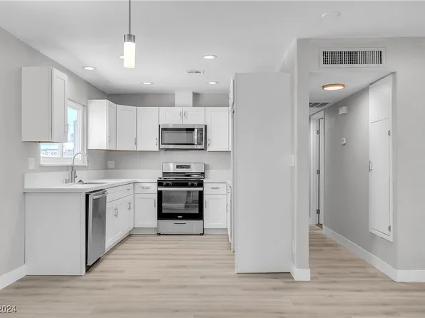 106 Kola St, Henderson, NV 89015