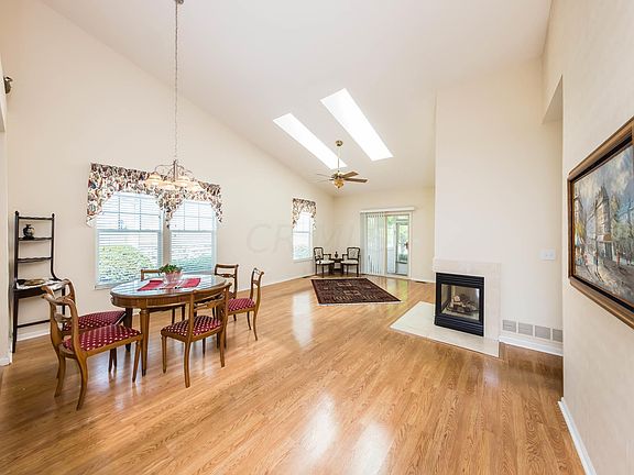 5th image of 4124 Coventry Manor Way