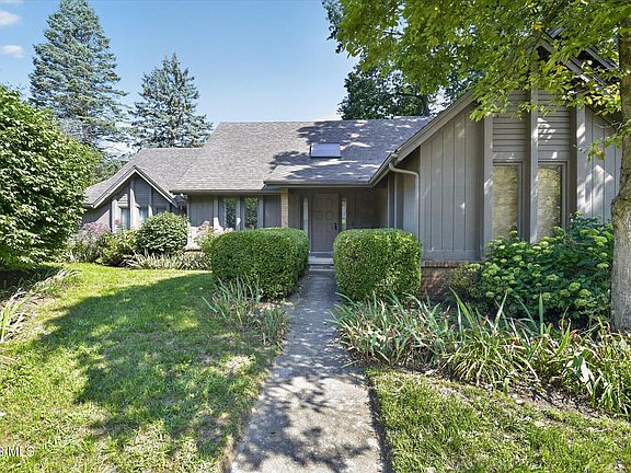 4th image of 7238 Candlewood Ln