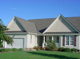 10 Old Field Rd, Irvington, VA 22480