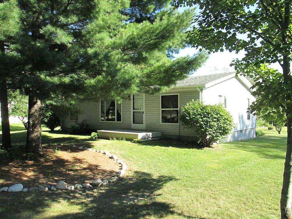 1st image of 4731 Lake Ave