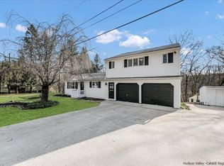 44 Ridge Rd, Wallkill, NY 12589